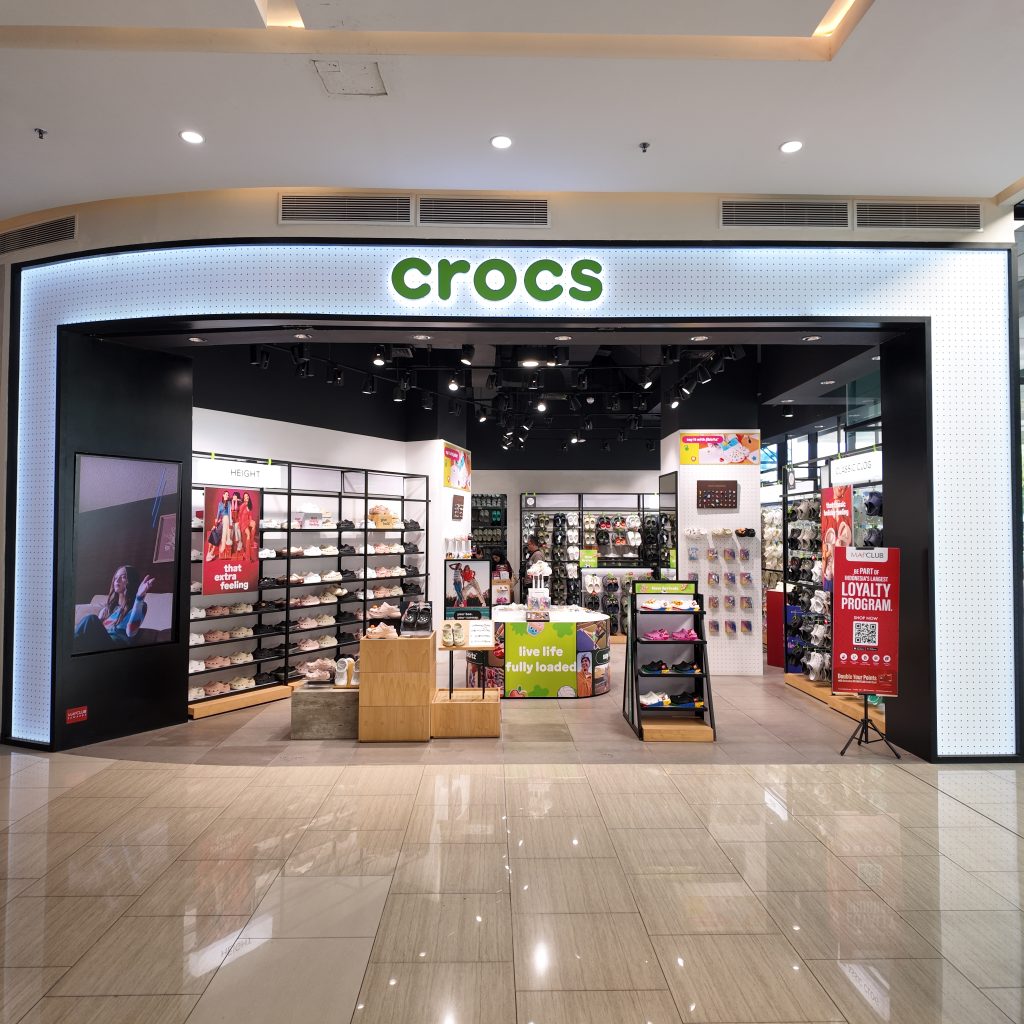 Foto gerai Crocs